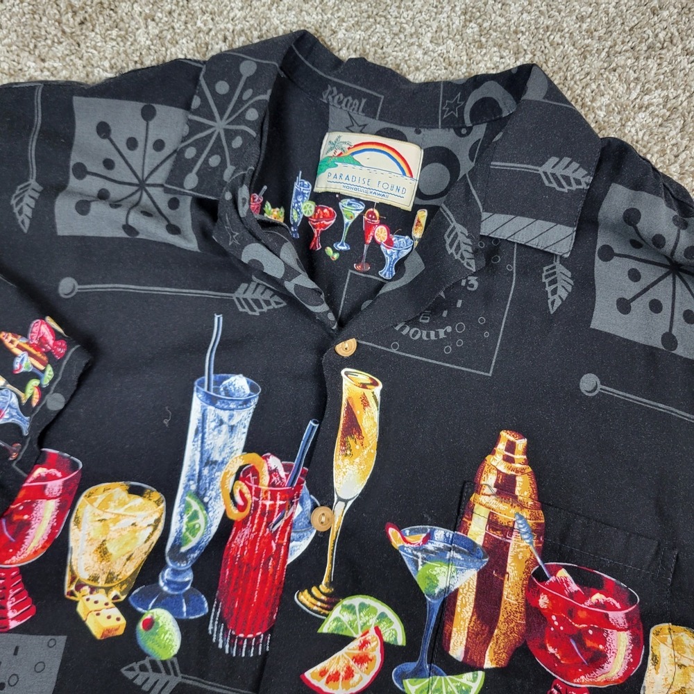 Paradise Found Mens Medium Black AOP Drink Glass Hawaiian Short Sleeve‎